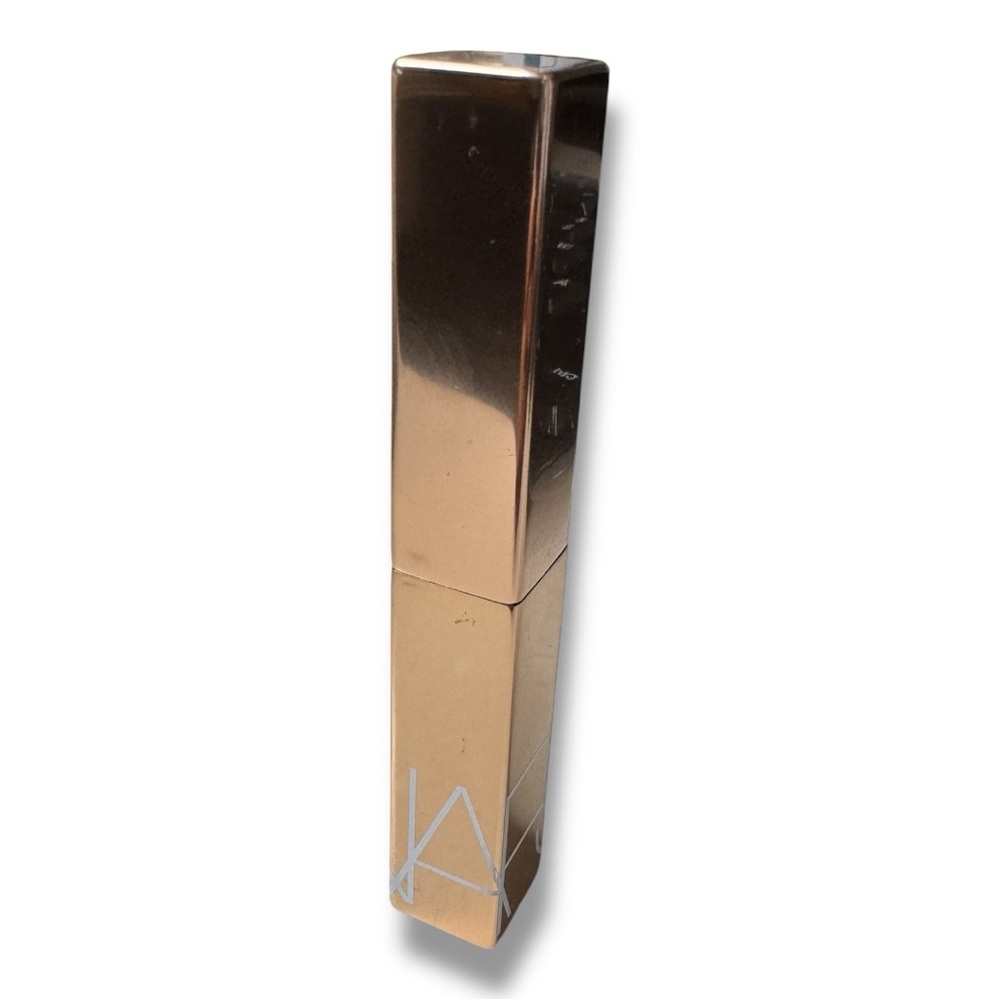 NARS Afterglow Sensual Shine Hydrating Lipstick - shade breathless - Picture 7 of 8